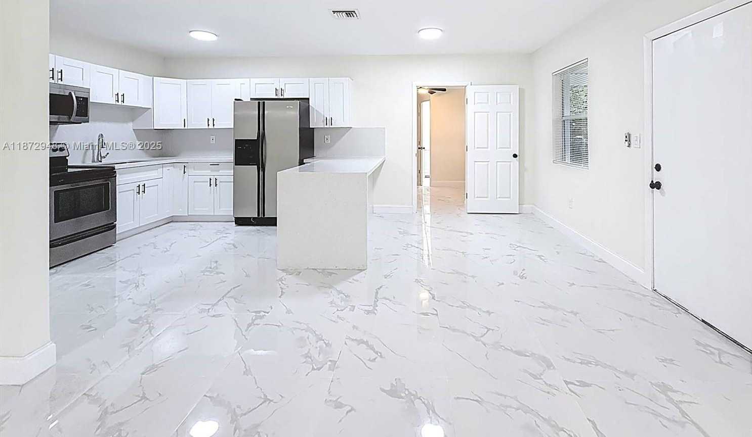 Small Image of 13180 NORTH WEST 11TH AVE, North Miami Number 7