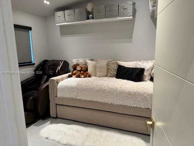 Small Image of 2543 GULFSTREAM LN, Fort Lauderdale Number 31