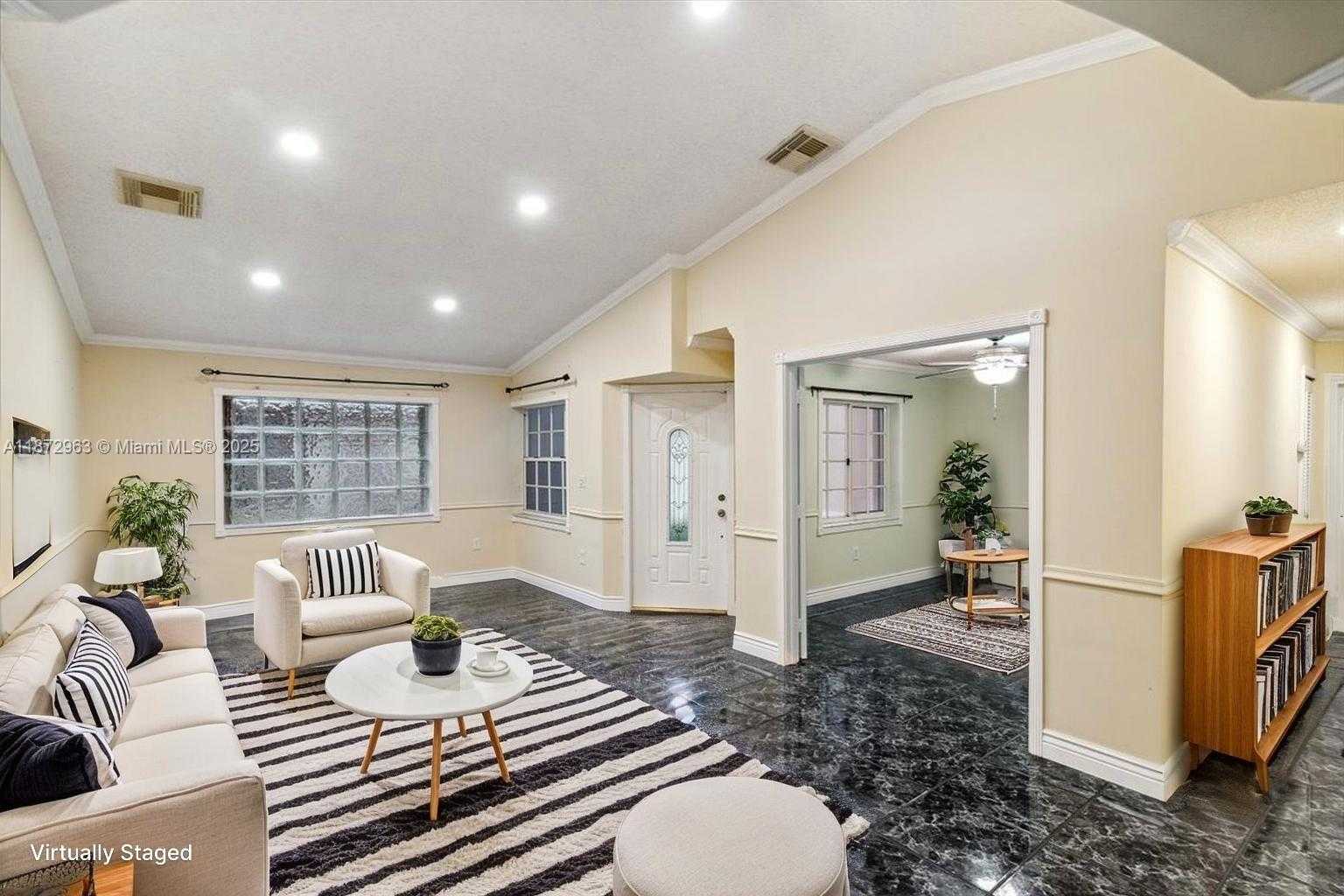 Small Image of 17610 SOUTH WEST 4TH CT, Pembroke Pines Number 5