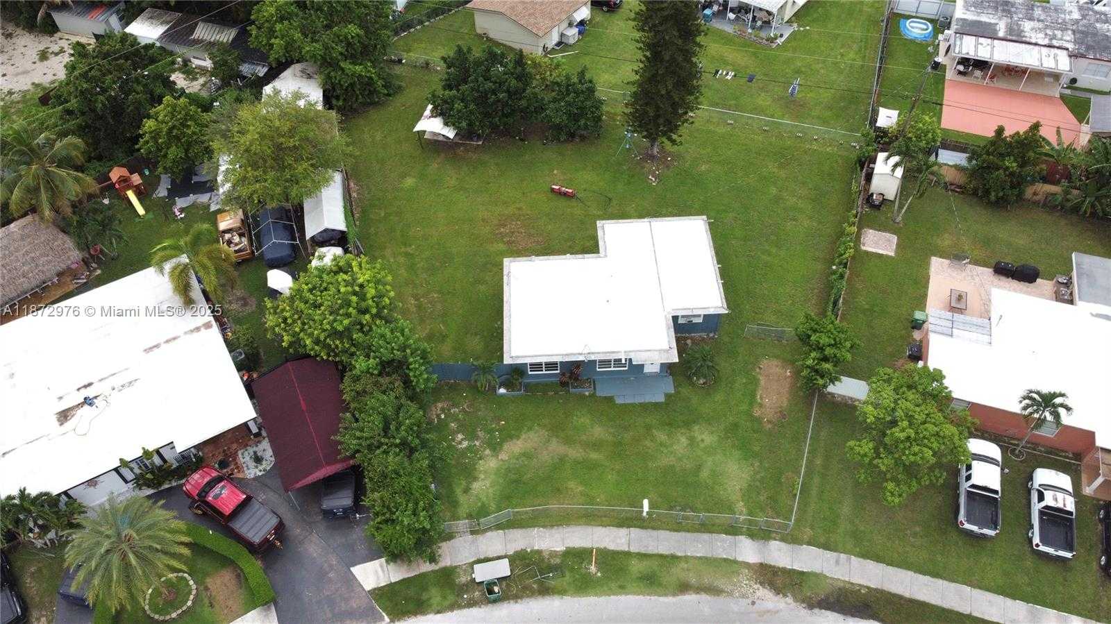 Small Image of 15250 HARRISON DRIVE, Homestead Number 16