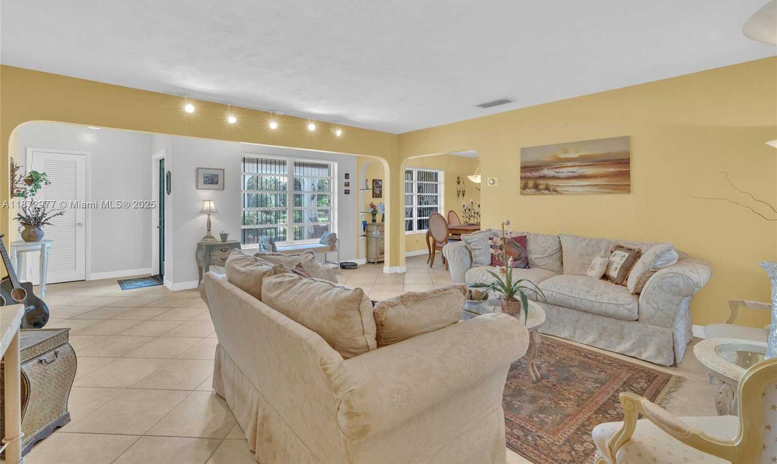 Small Image of 11701 NORTH WEST 14TH ST, Pembroke Pines Number 12