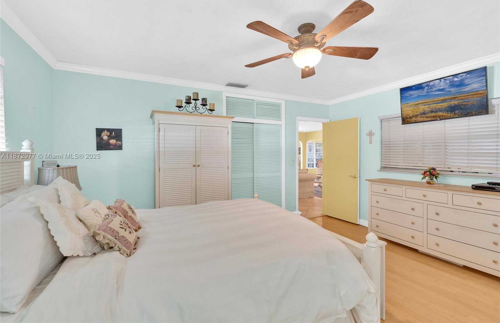 Small Image of 11701 NORTH WEST 14TH ST, Pembroke Pines Number 15