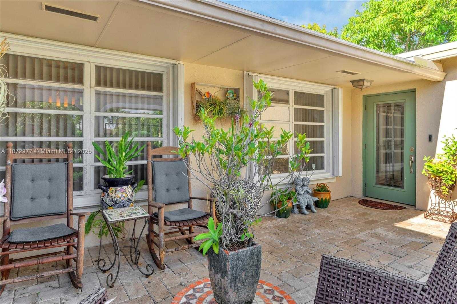 Small Image of 11701 NORTH WEST 14TH ST, Pembroke Pines Number 5