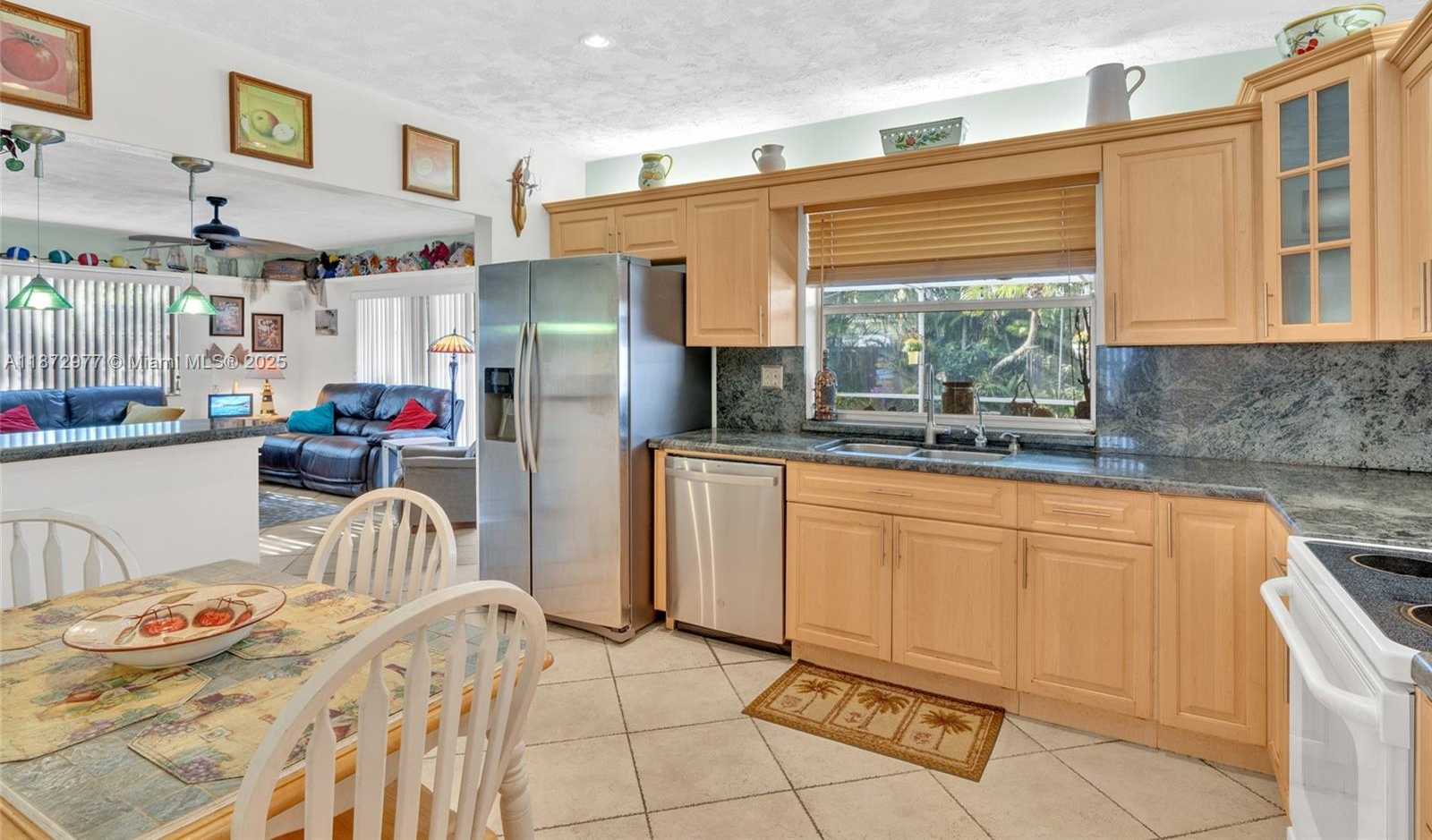 Small Image of 11701 NORTH WEST 14TH ST, Pembroke Pines Number 6