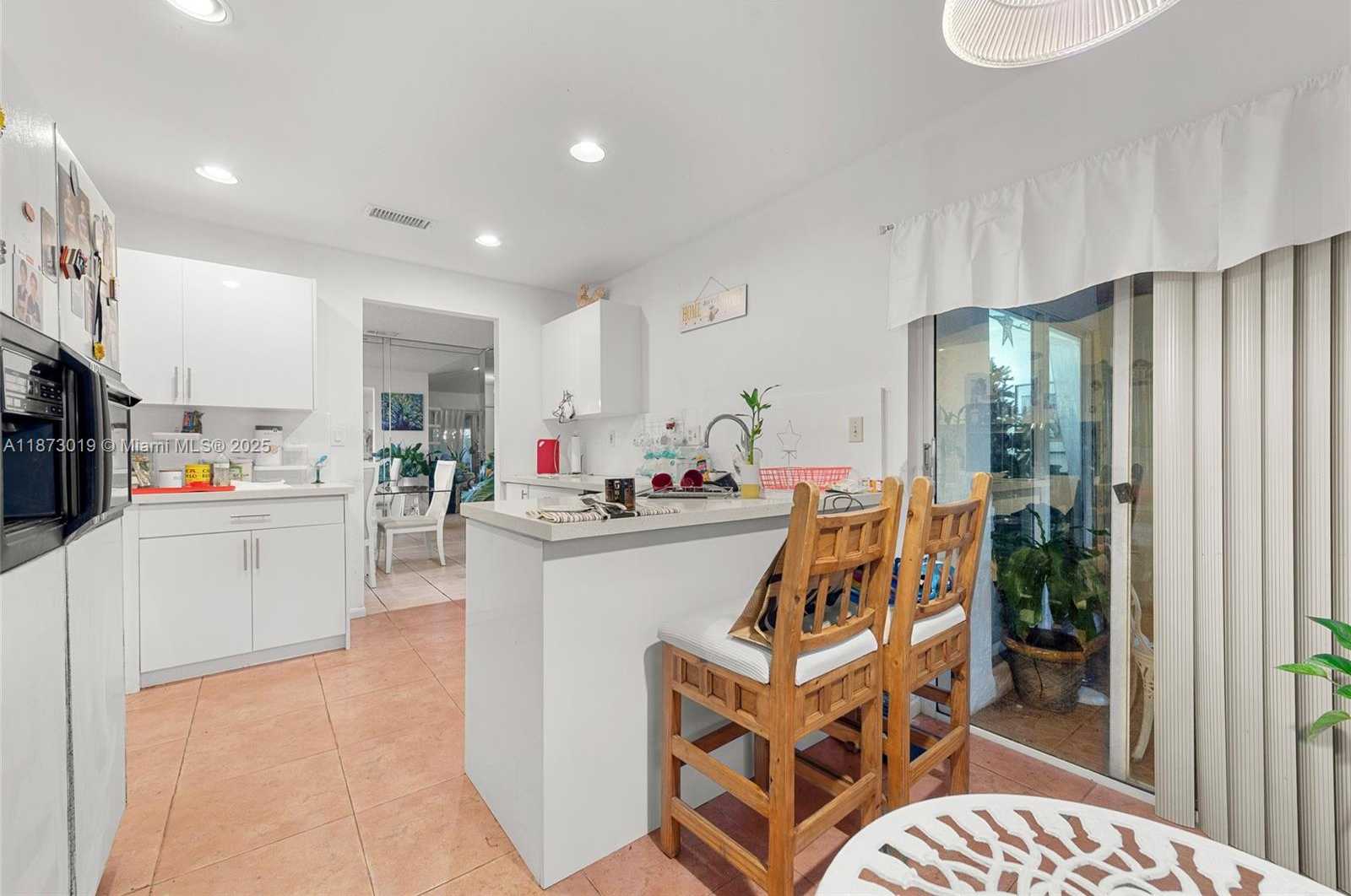 Small Image of 8155 NORTH WEST 201ST ST, Hialeah Number 16