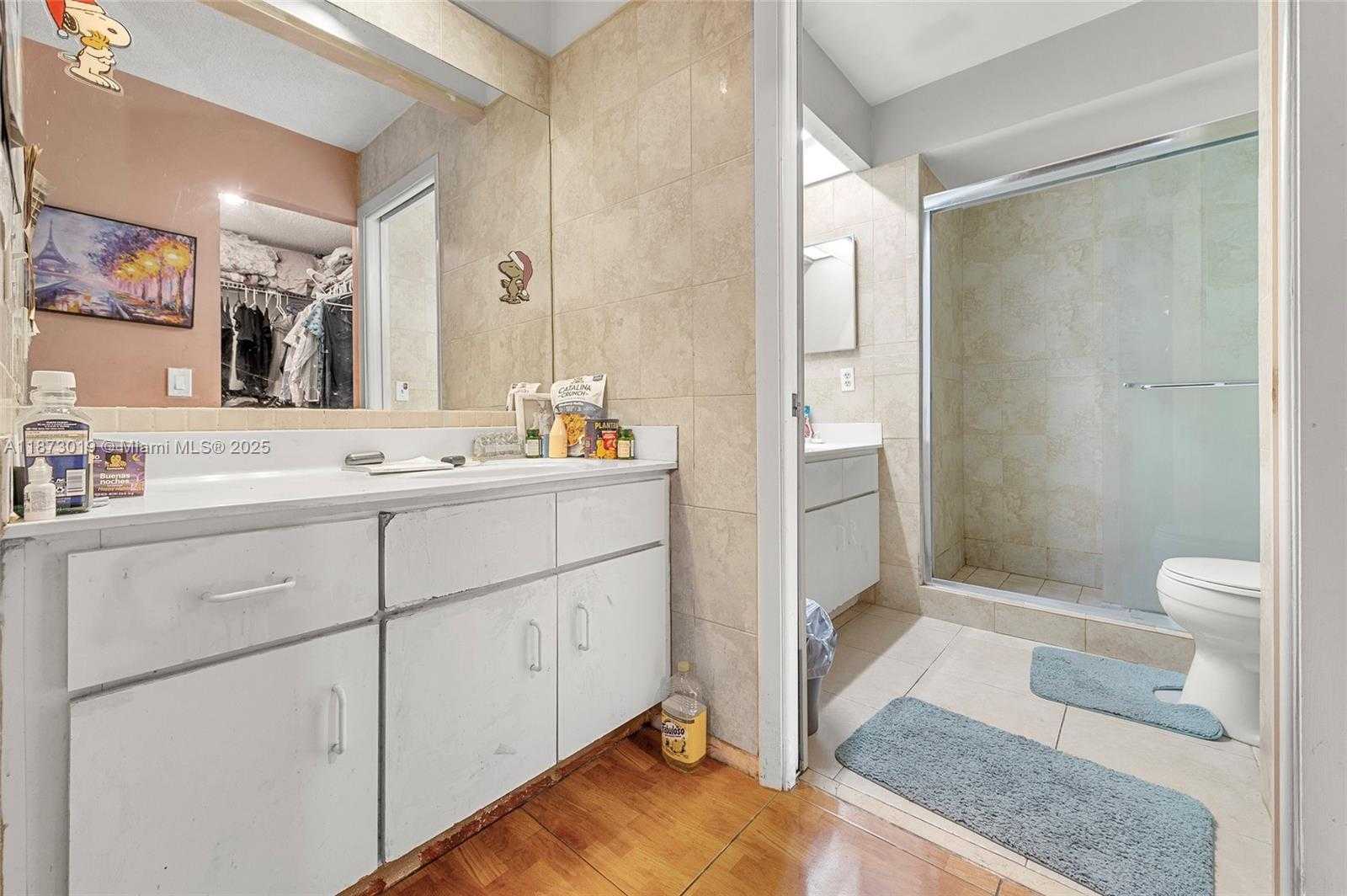Small Image of 8155 NORTH WEST 201ST ST, Hialeah Number 19