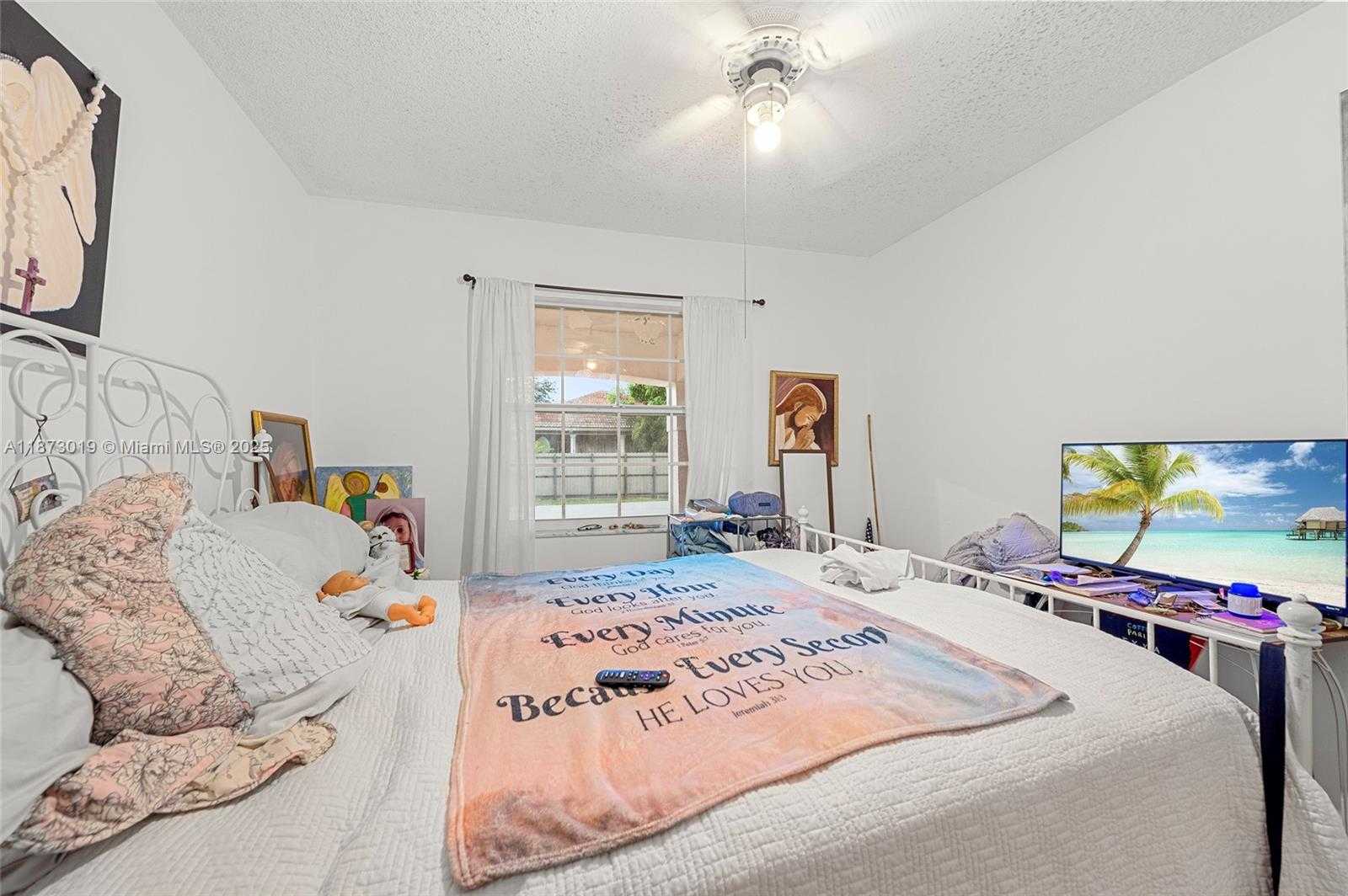 Small Image of 8155 NORTH WEST 201ST ST, Hialeah Number 24