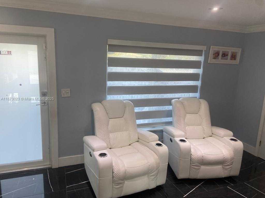 Small Image of 18120 NORTH WEST 49TH AVE, Miami Gardens Number 10