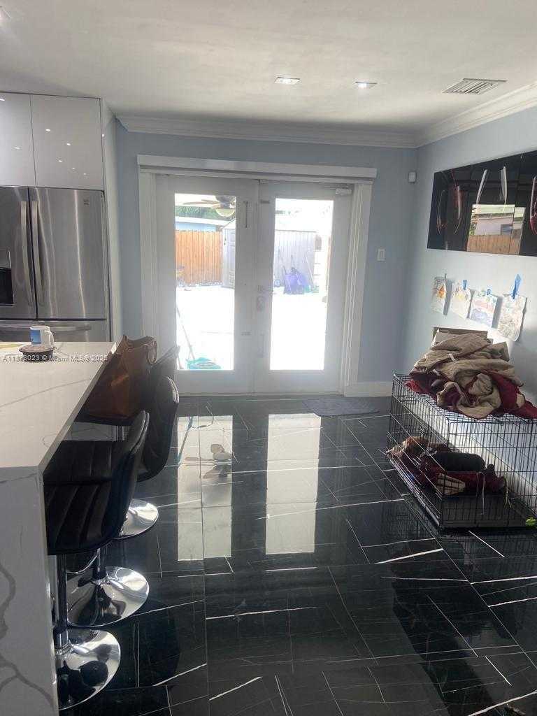 Small Image of 18120 NORTH WEST 49TH AVE, Miami Gardens Number 13