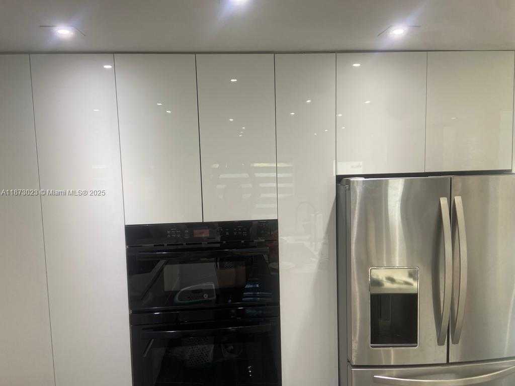 Small Image of 18120 NORTH WEST 49TH AVE, Miami Gardens Number 15