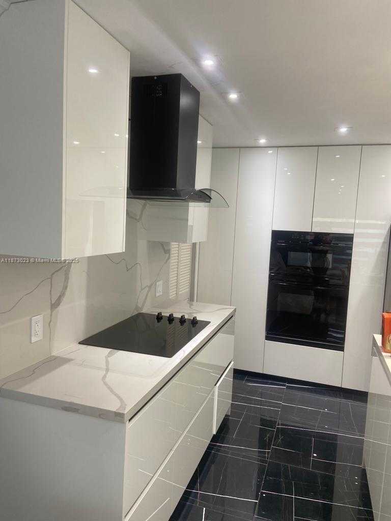 Small Image of 18120 NORTH WEST 49TH AVE, Miami Gardens Number 16