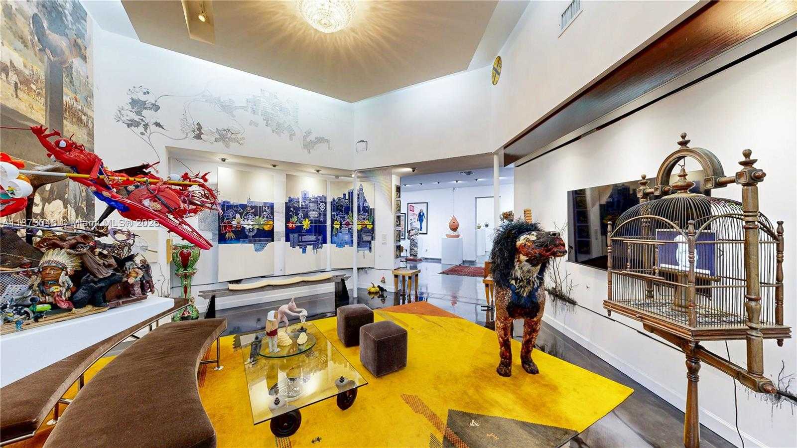 Small Image of 2101 TIGERTAIL AVE, Miami Number 15