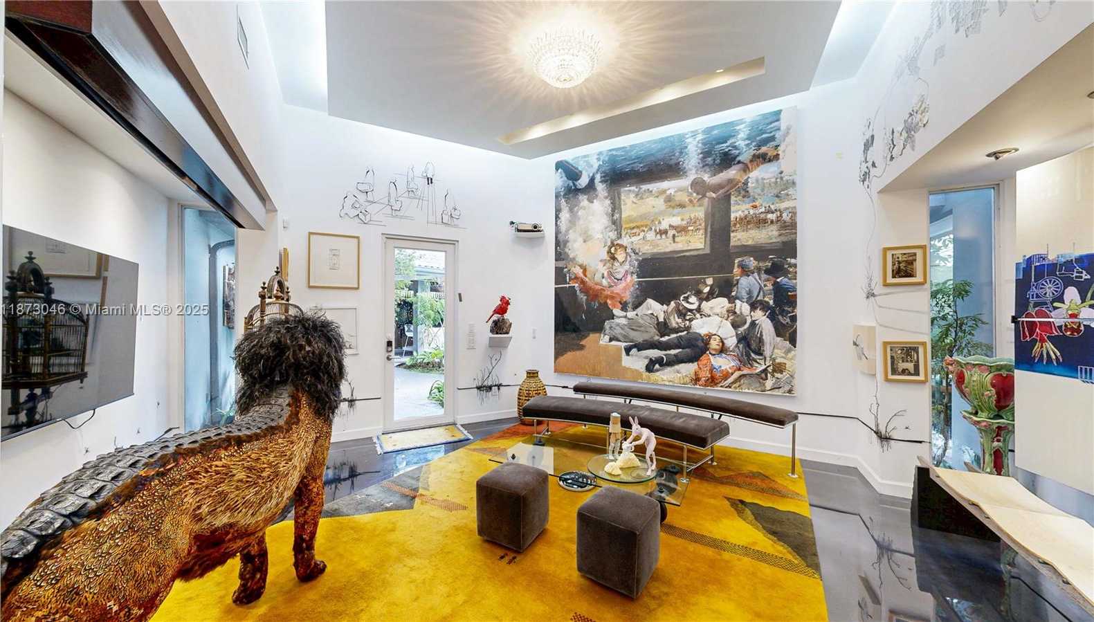 Small Image of 2101 TIGERTAIL AVE, Miami Number 17