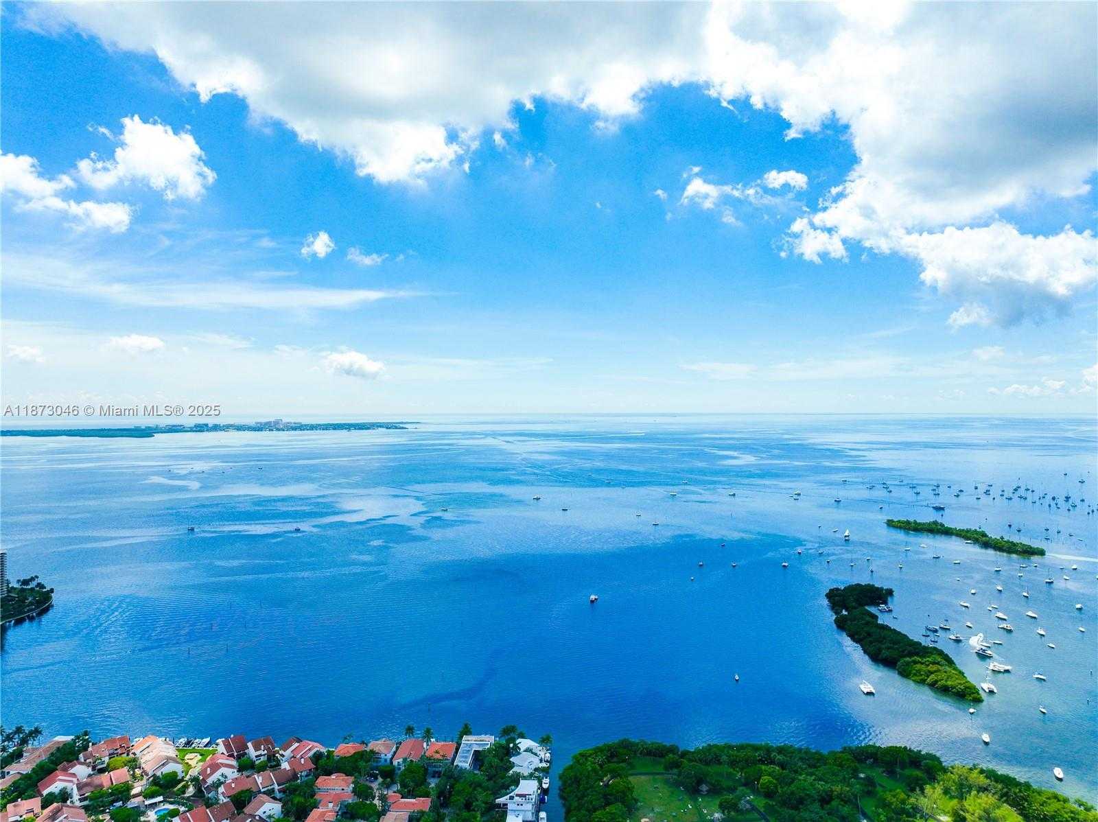 Small Image of 2101 TIGERTAIL AVE, Miami Number 86