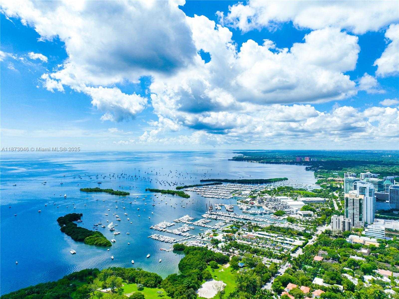 Small Image of 2101 TIGERTAIL AVE, Miami Number 87