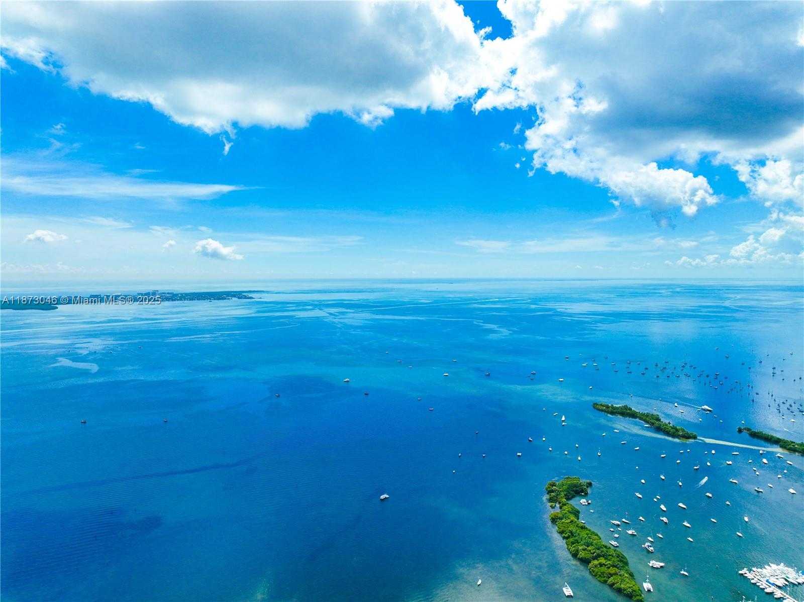 Small Image of 2101 TIGERTAIL AVE, Miami Number 89