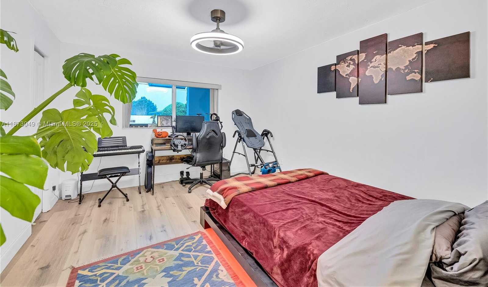 Small Image of 3211 CALLE LARGO DR, Hollywood Number 17