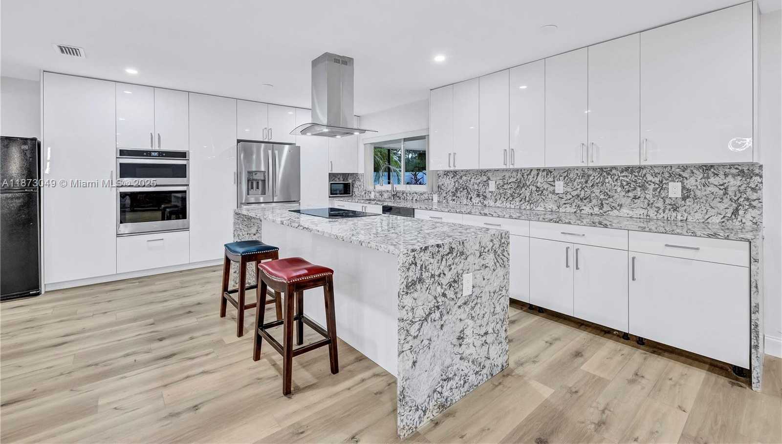 Small Image of 3211 CALLE LARGO DR, Hollywood Number 6