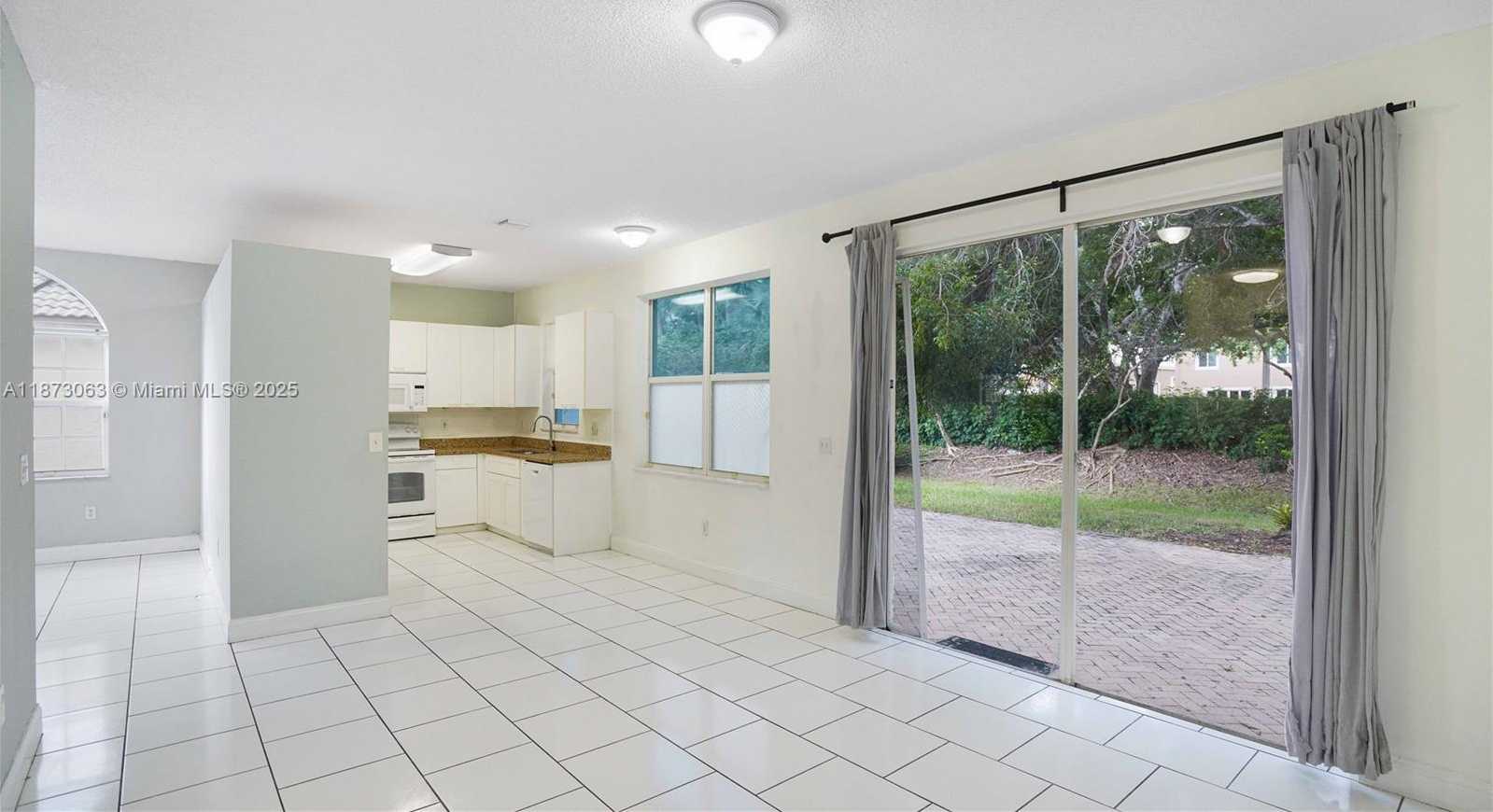 Small Image of 1498 NORTH WEST 153RD LN, Pembroke Pines Number 11