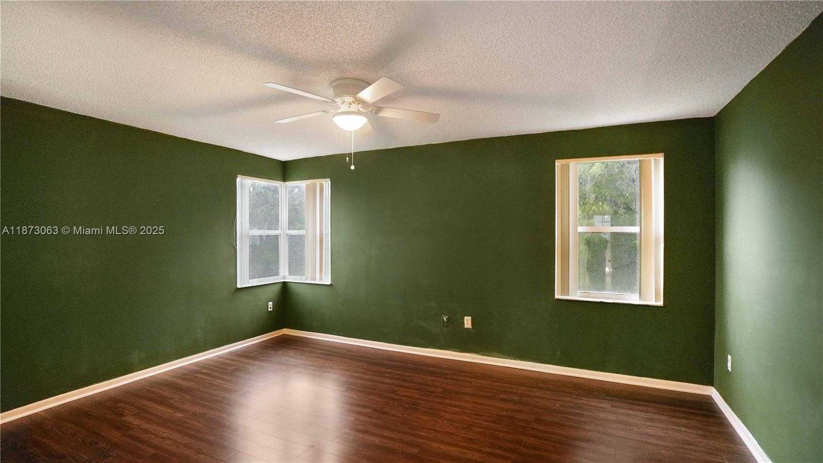 Small Image of 1498 NORTH WEST 153RD LN, Pembroke Pines Number 21