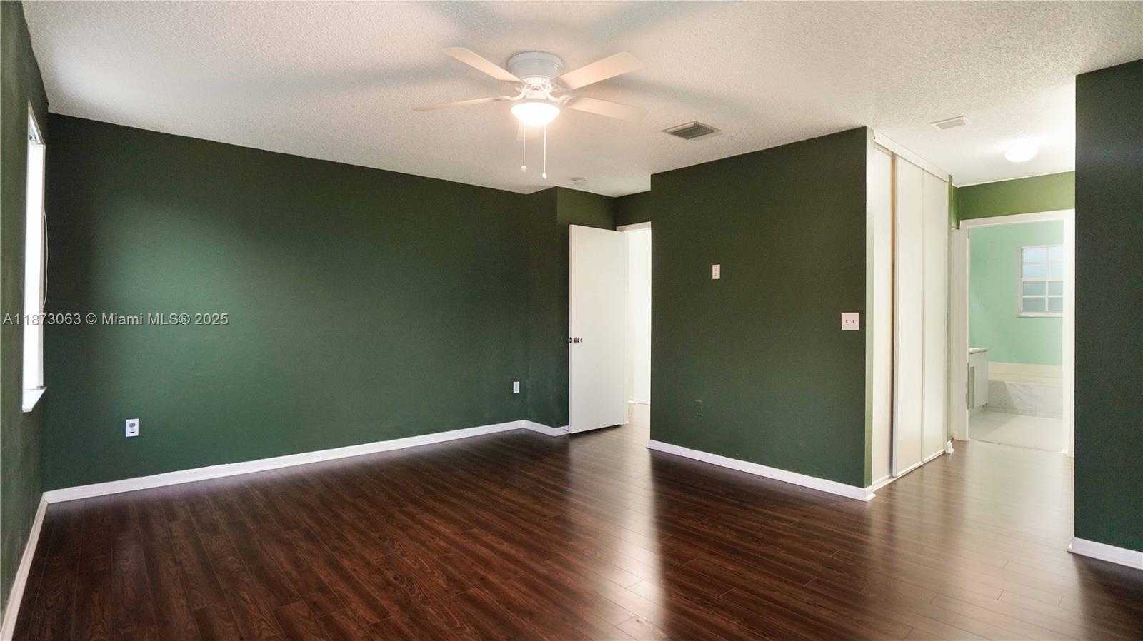 Small Image of 1498 NORTH WEST 153RD LN, Pembroke Pines Number 23
