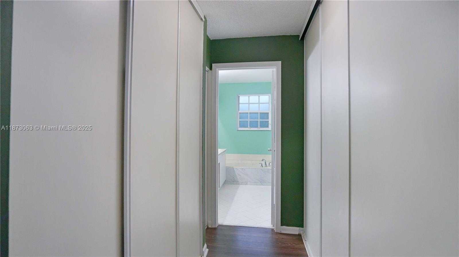 Small Image of 1498 NORTH WEST 153RD LN, Pembroke Pines Number 25