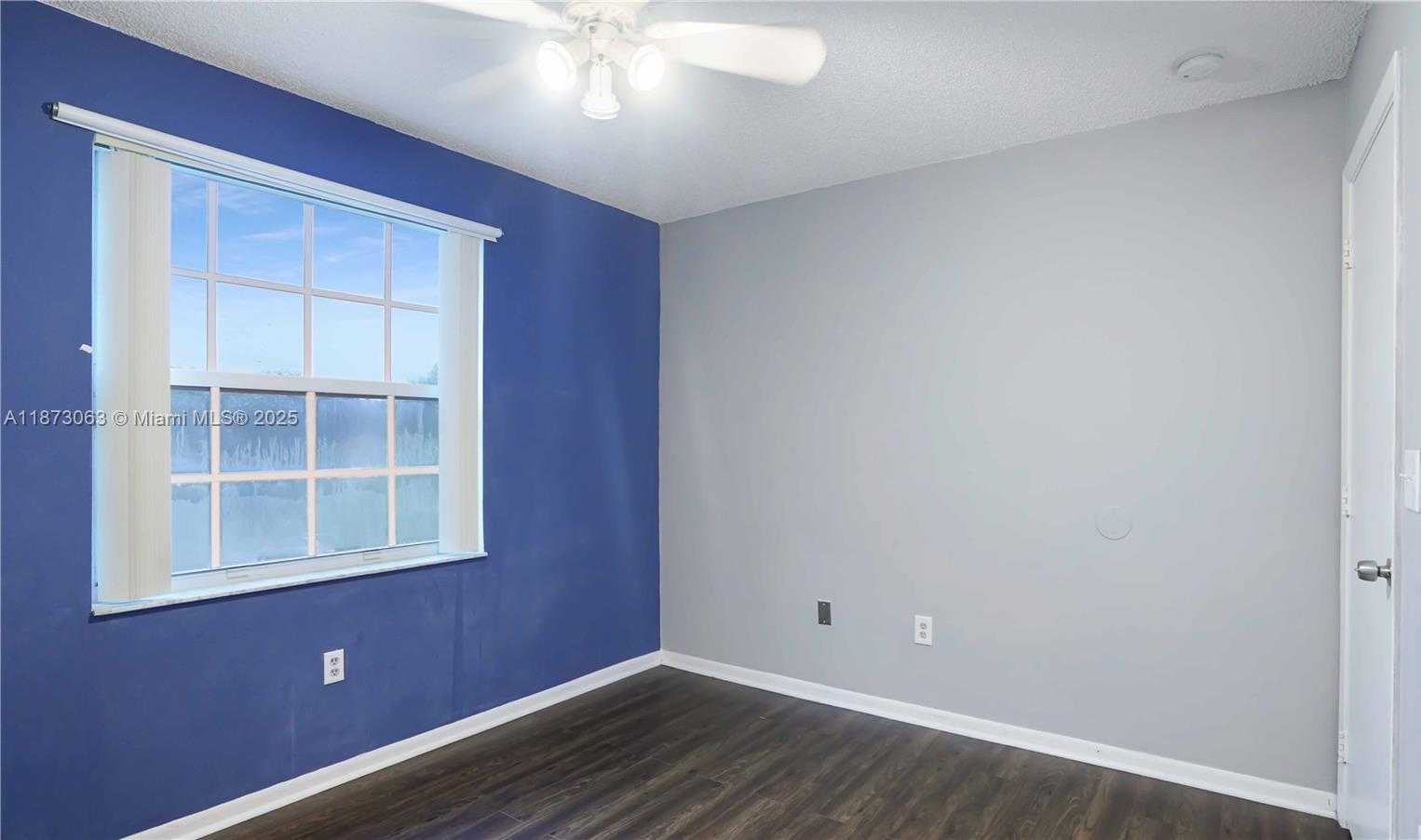 Small Image of 1498 NORTH WEST 153RD LN, Pembroke Pines Number 42