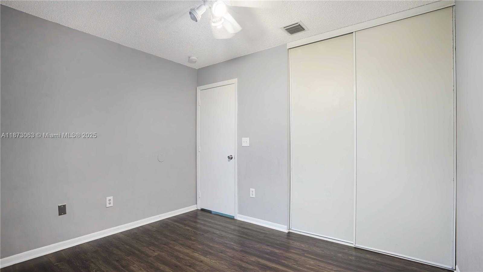 Small Image of 1498 NORTH WEST 153RD LN, Pembroke Pines Number 43