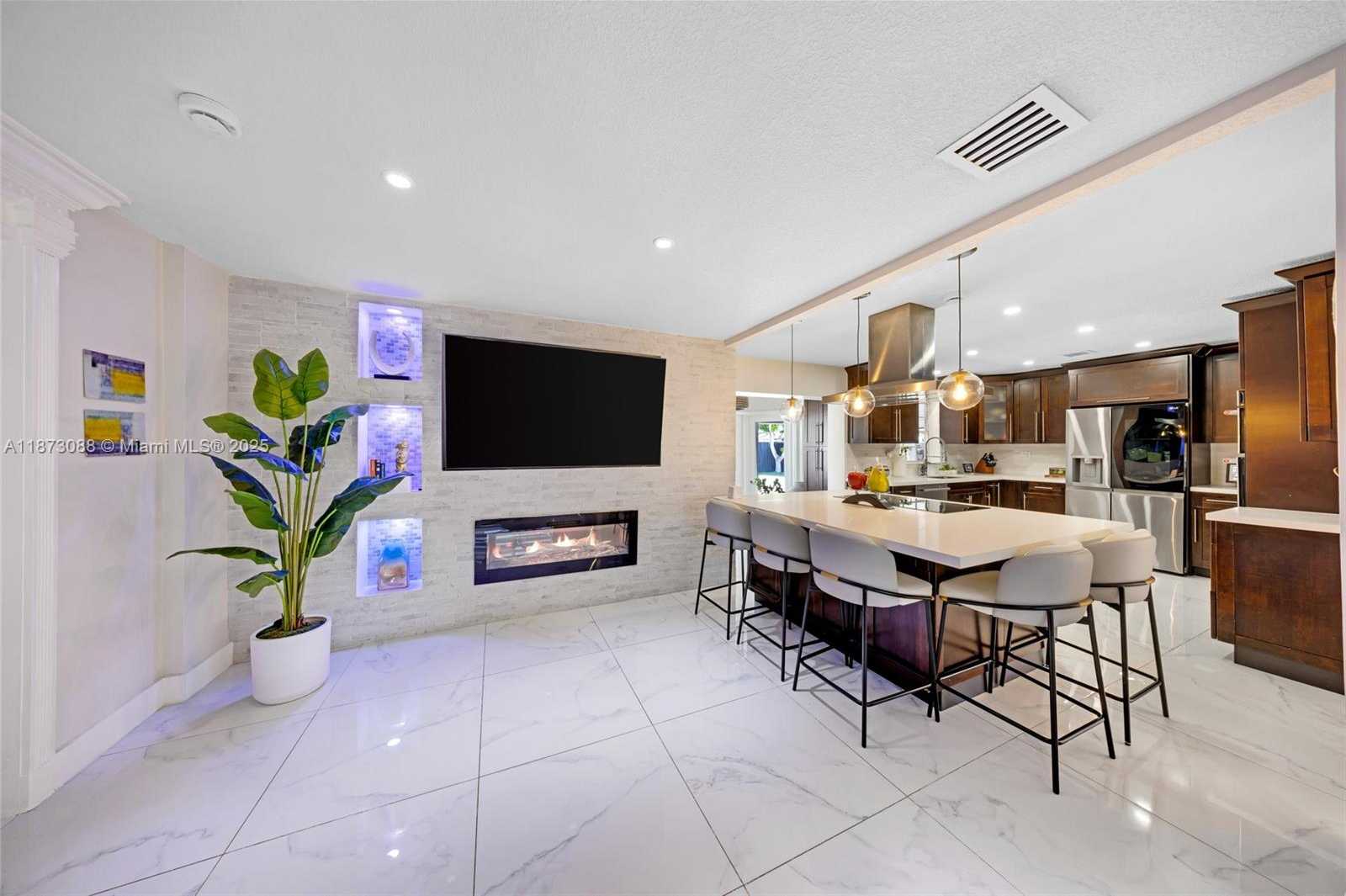 Small Image of 13215 SOUTH WEST 53RD ST, Miami Number 11