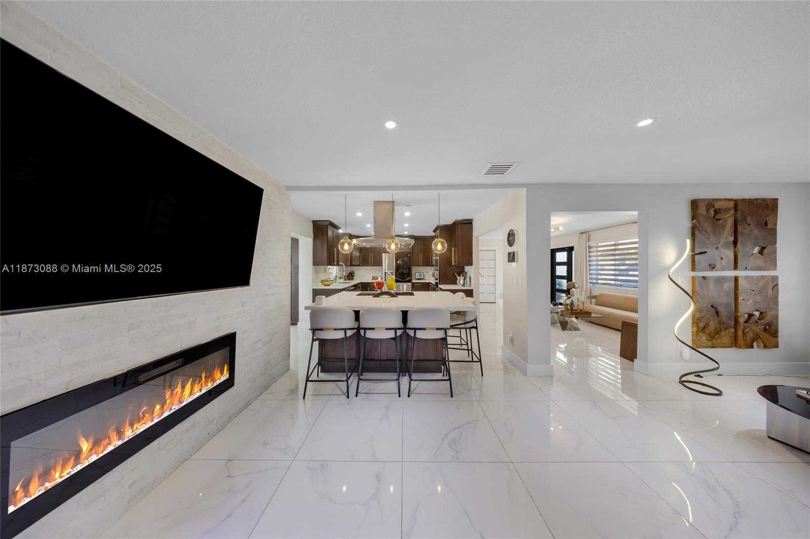 Small Image of 13215 SOUTH WEST 53RD ST, Miami Number 13