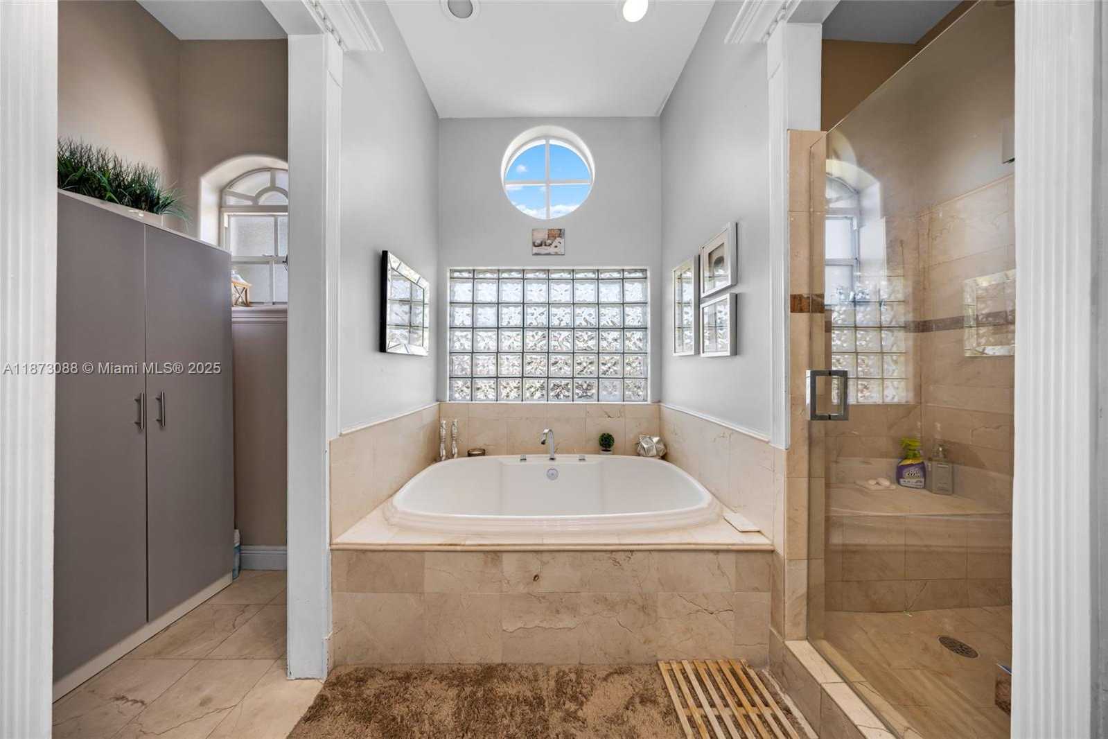 Small Image of 13215 SOUTH WEST 53RD ST, Miami Number 27