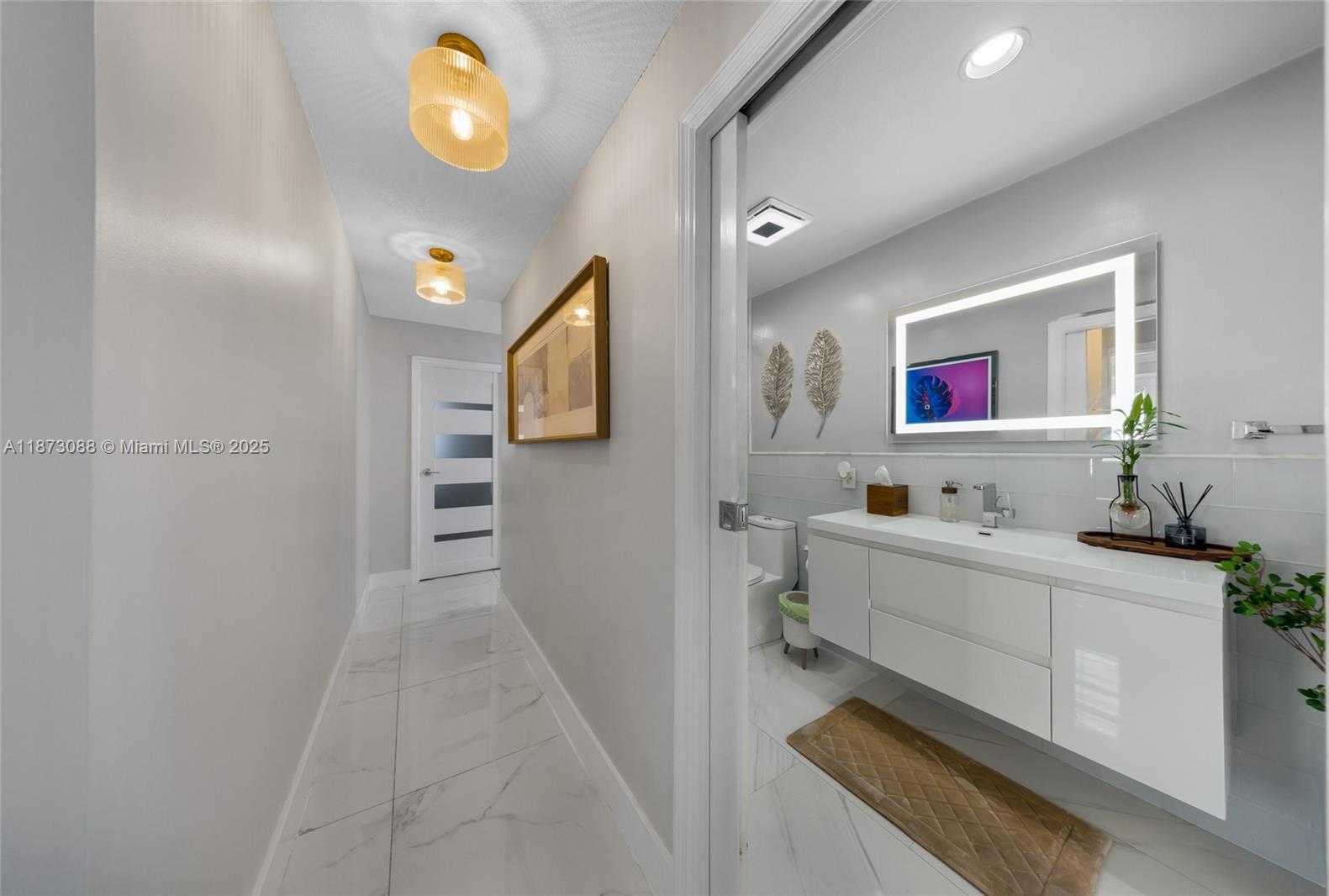 Small Image of 13215 SOUTH WEST 53RD ST, Miami Number 35