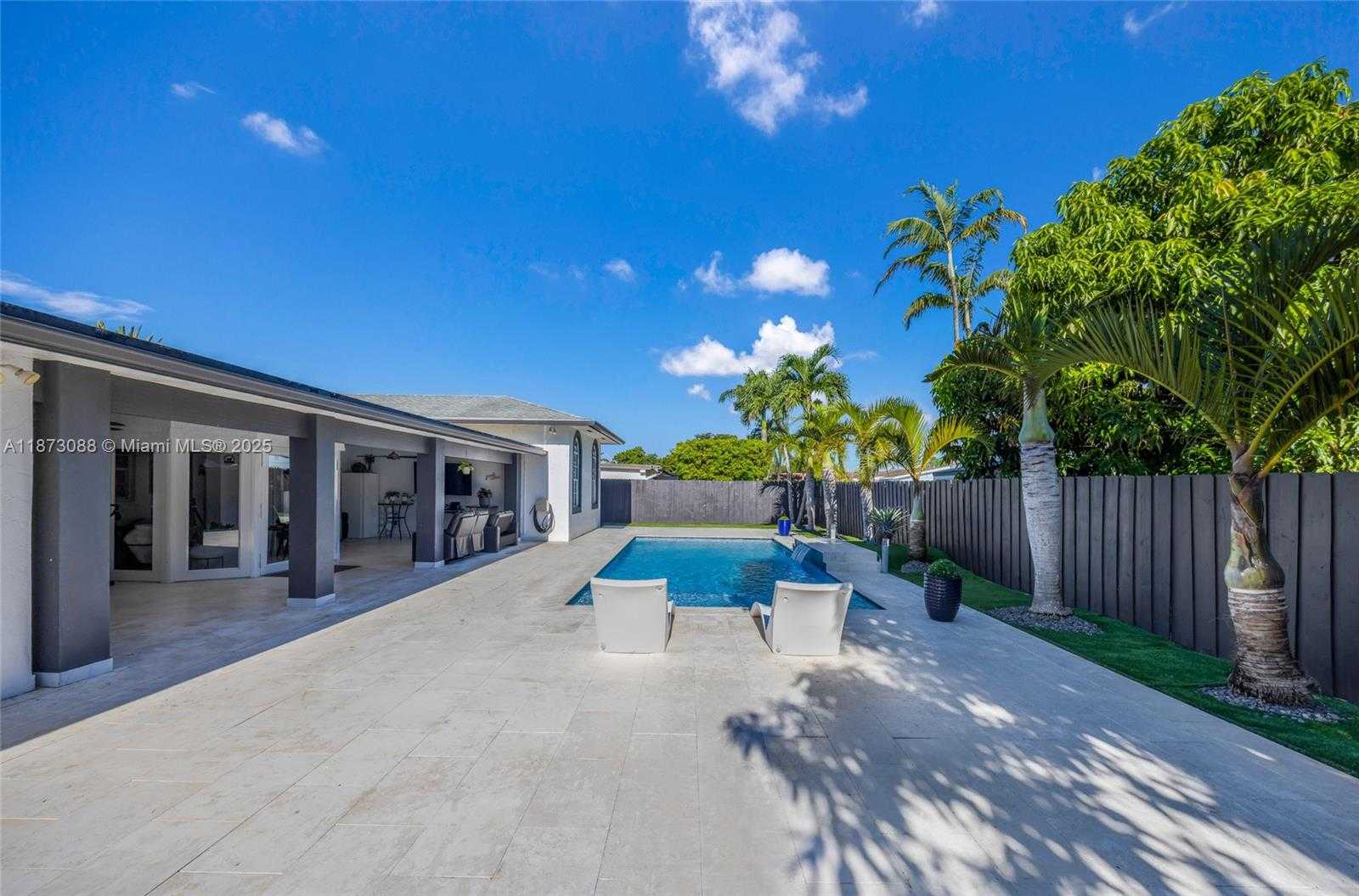 Small Image of 13215 SOUTH WEST 53RD ST, Miami Number 42