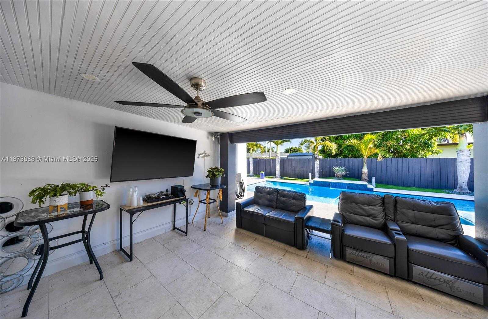 Small Image of 13215 SOUTH WEST 53RD ST, Miami Number 46