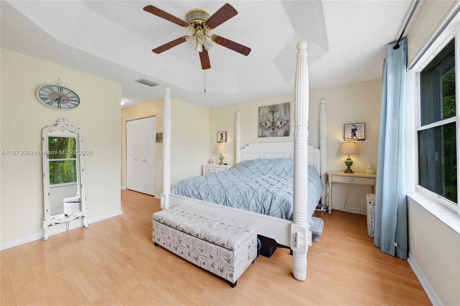 Small Image of 15025 SOUTH WEST 19TH CT, Miramar Number 14