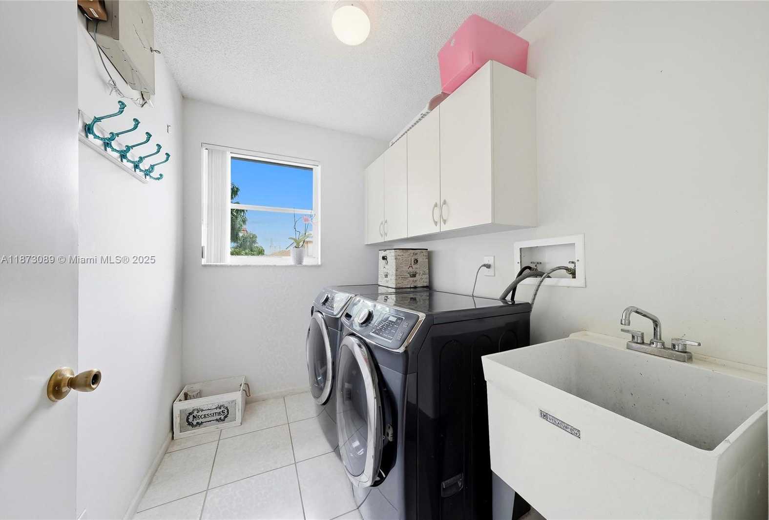 Small Image of 15025 SOUTH WEST 19TH CT, Miramar Number 21