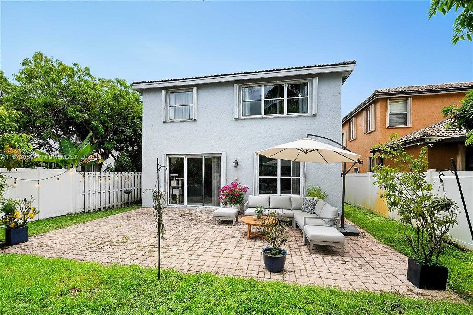 Small Image of 15025 SOUTH WEST 19TH CT, Miramar Number 22