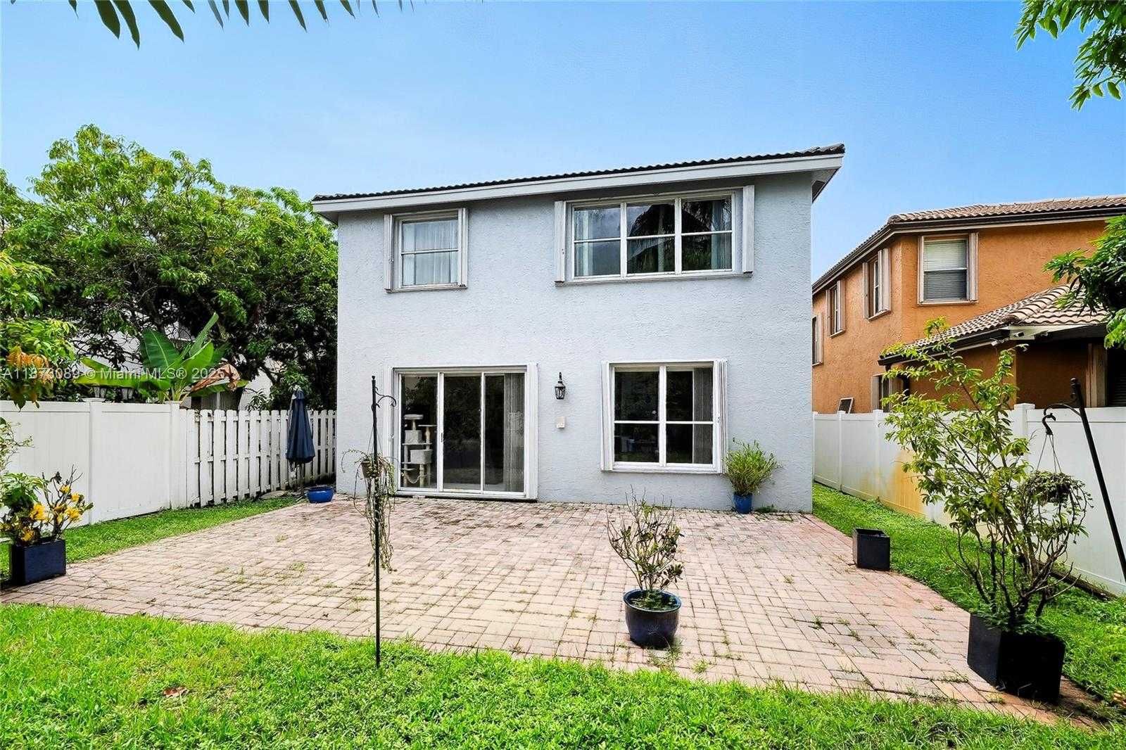 Small Image of 15025 SOUTH WEST 19TH CT, Miramar Number 23