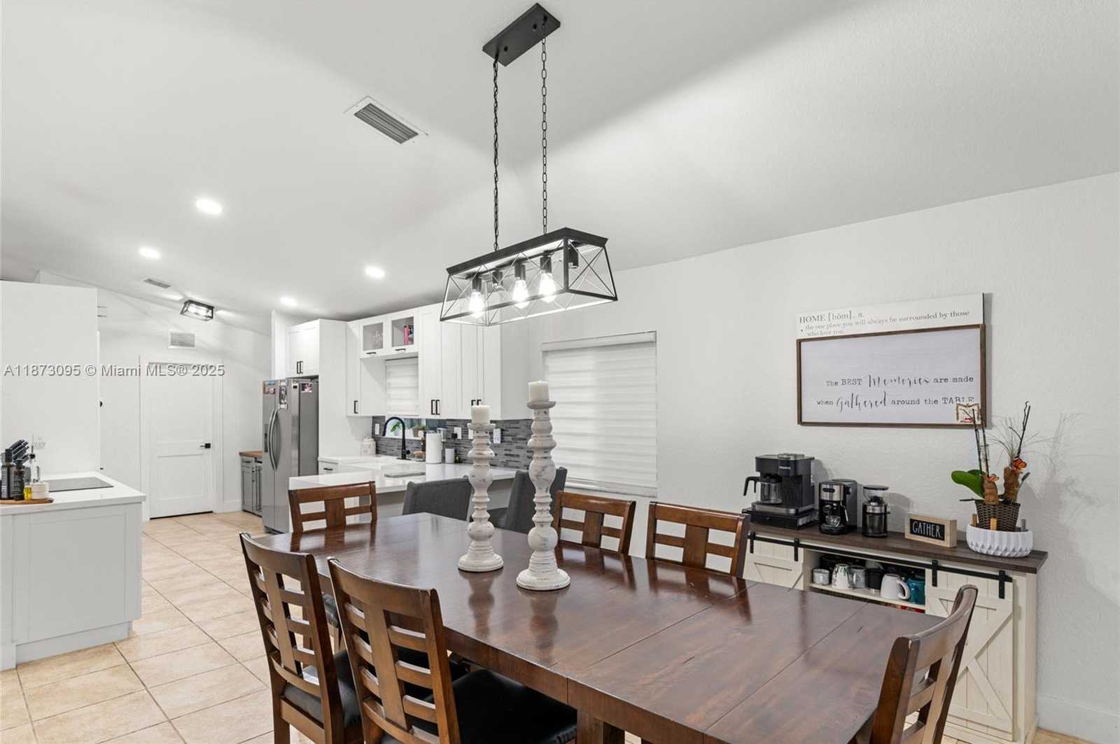 Small Image of 9261 SOUTH WEST 208TH TER, Cutler Bay Number 11