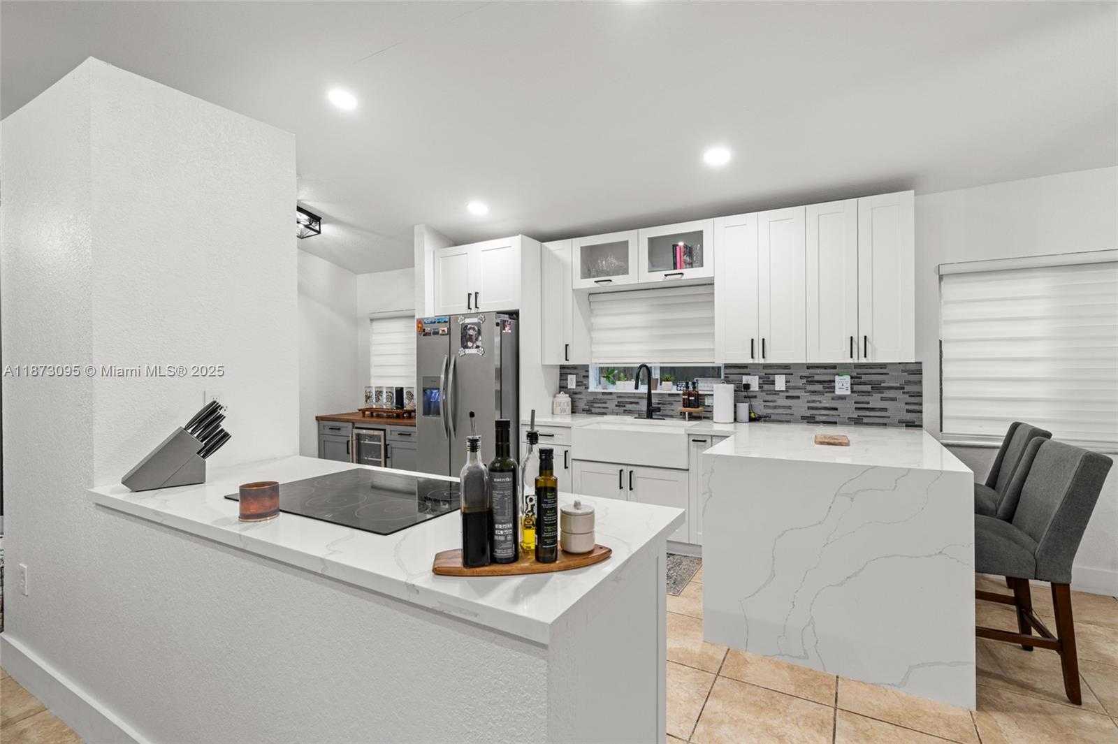 Small Image of 9261 SOUTH WEST 208TH TER, Cutler Bay Number 12