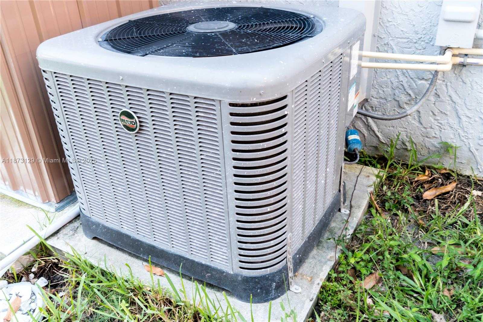 Small Image of 3291 NORTH WEST 171ST TER, Miami Gardens Number 35