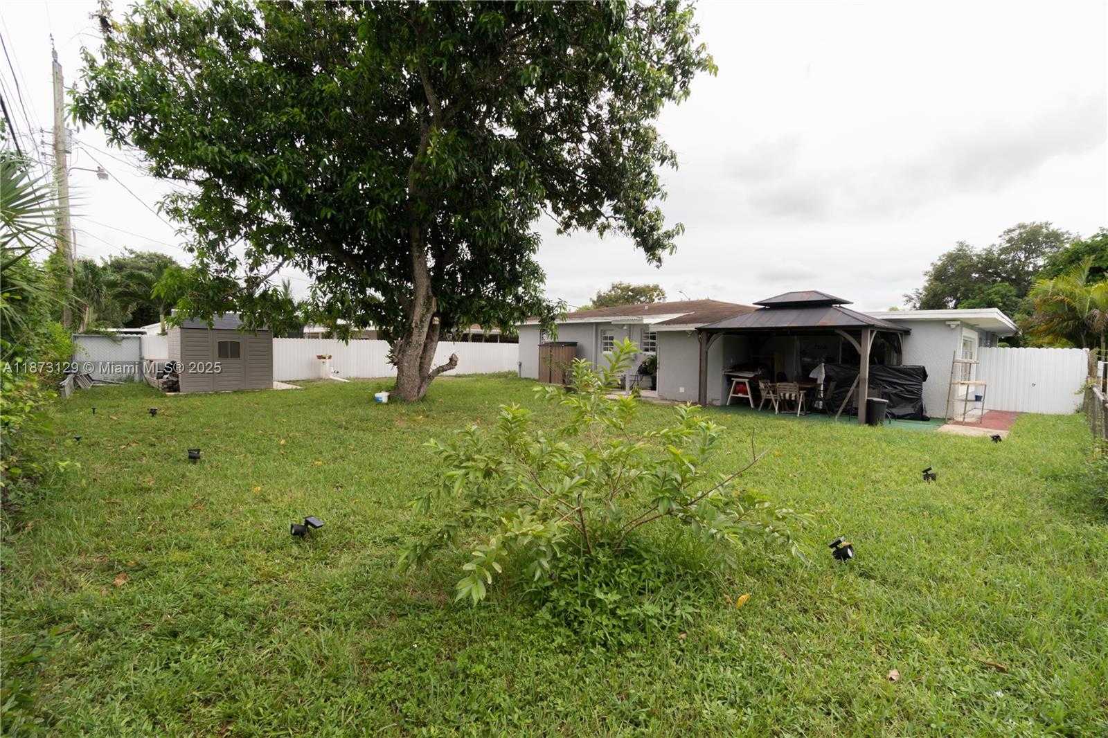 Small Image of 3291 NORTH WEST 171ST TER, Miami Gardens Number 44