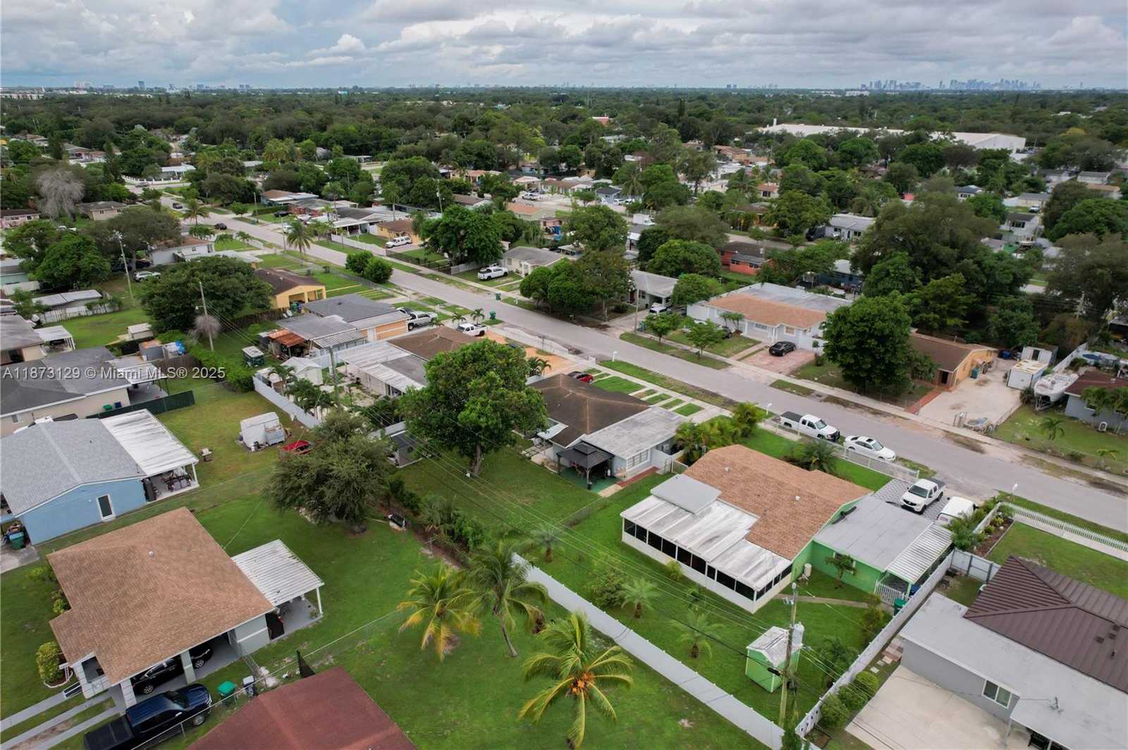 Small Image of 3291 NORTH WEST 171ST TER, Miami Gardens Number 55