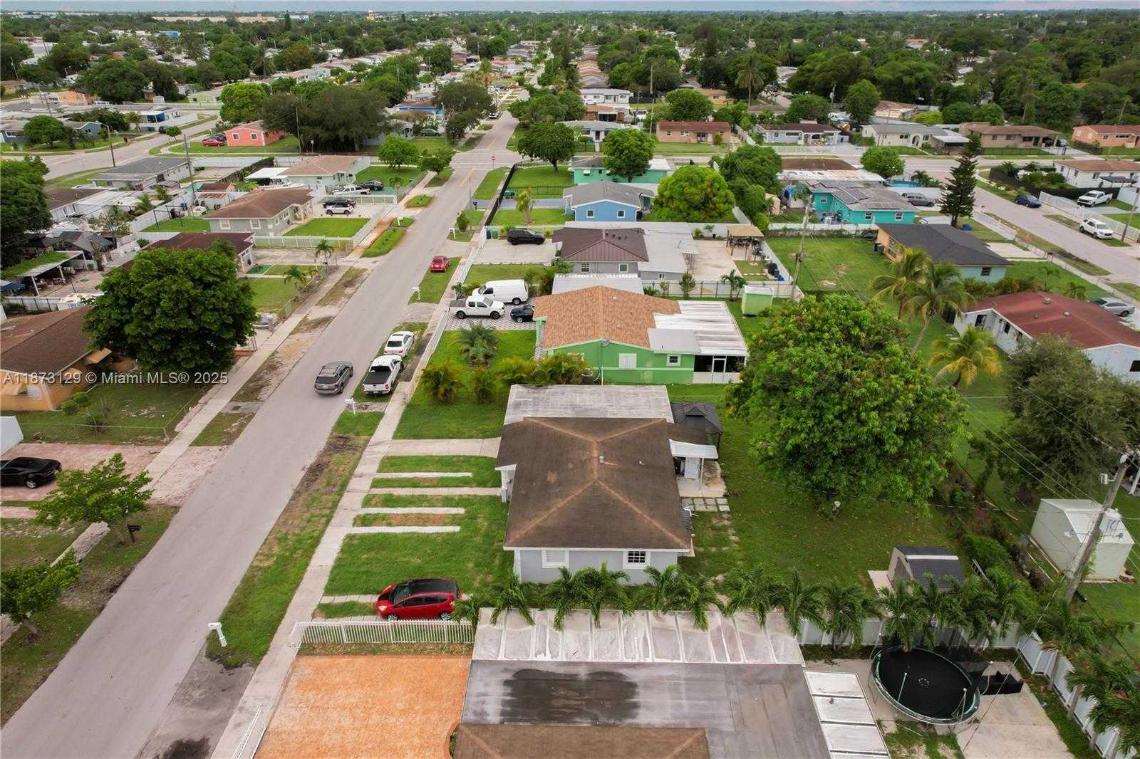 Small Image of 3291 NORTH WEST 171ST TER, Miami Gardens Number 56