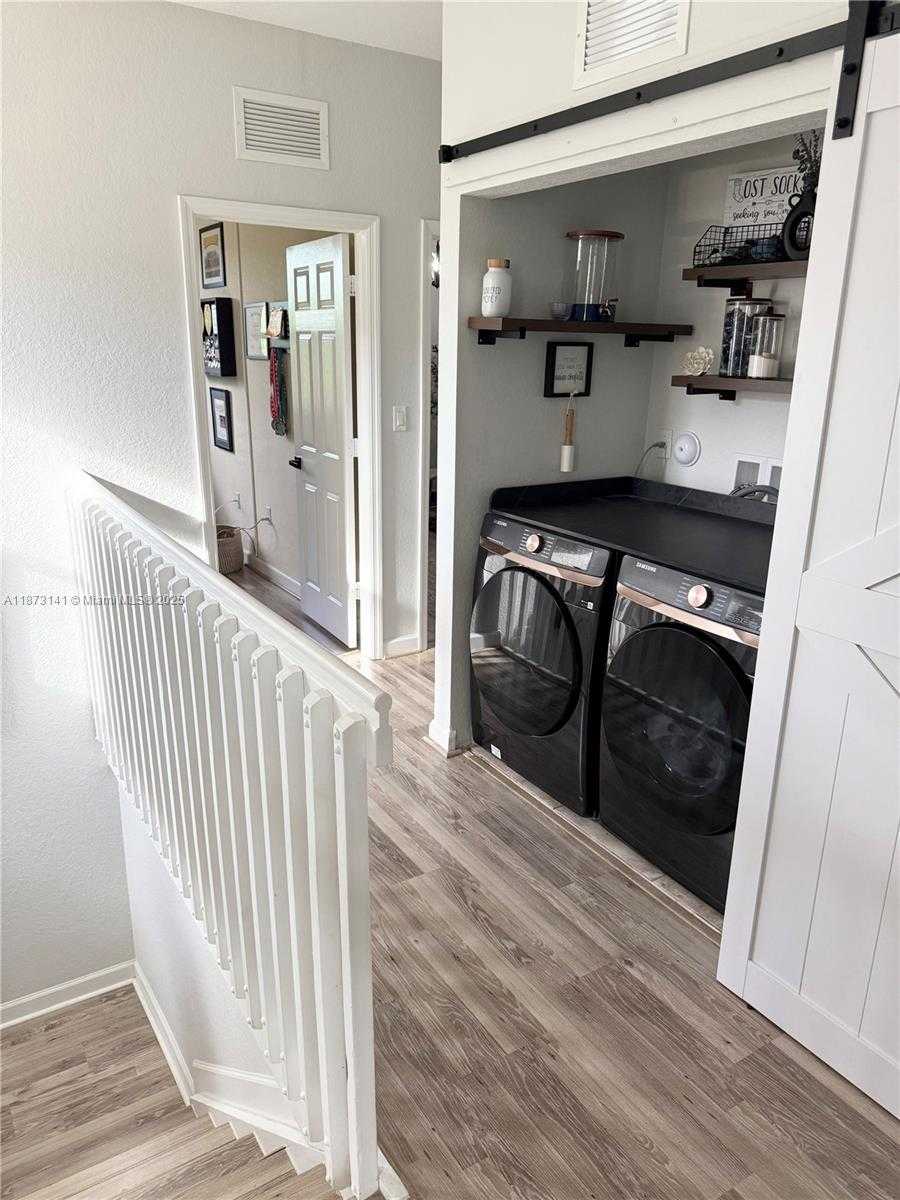 Small Image of 3372 SOUTH EAST 7TH CT, Homestead Number 12