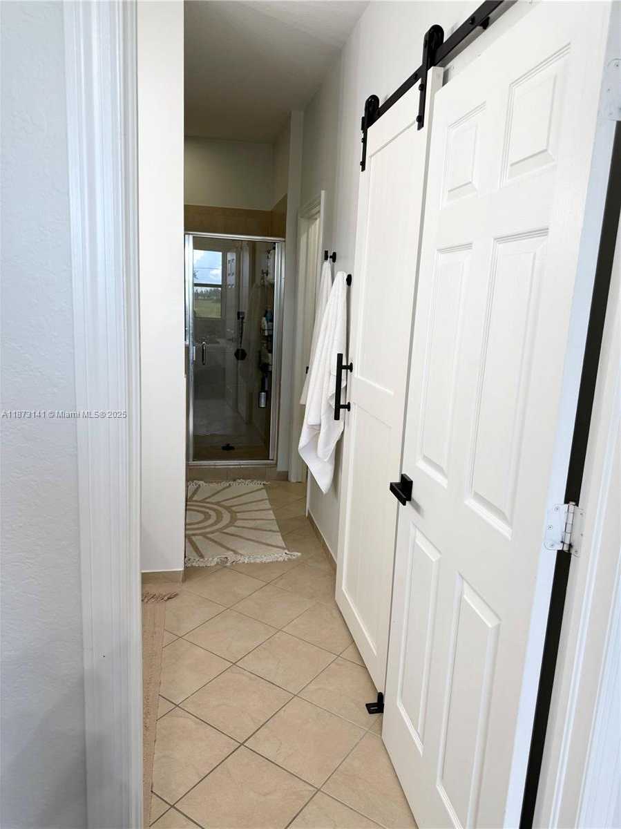 Small Image of 3372 SOUTH EAST 7TH CT, Homestead Number 17