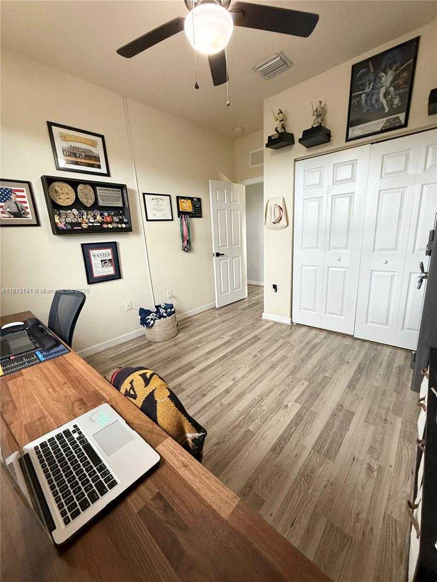 Small Image of 3372 SOUTH EAST 7TH CT, Homestead Number 21