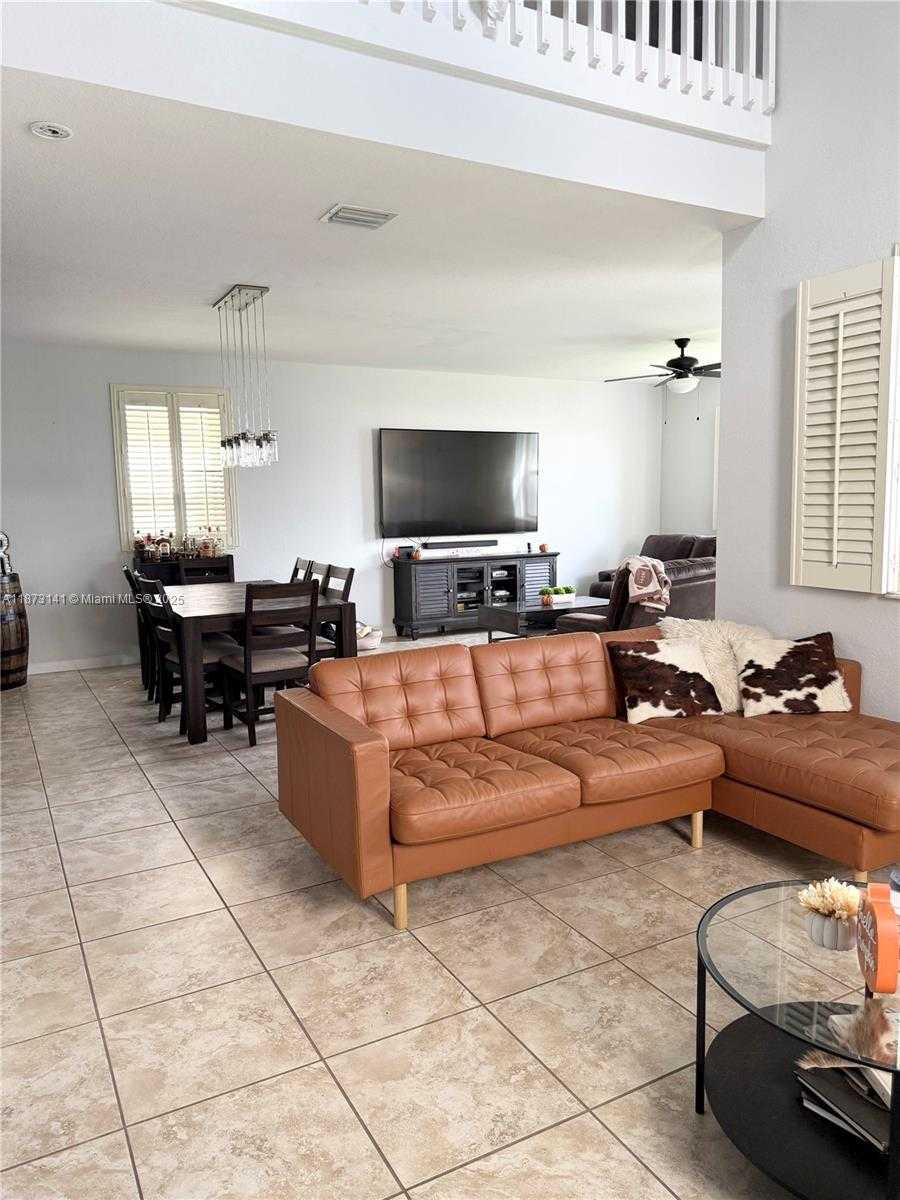 Small Image of 3372 SOUTH EAST 7TH CT, Homestead Number 8
