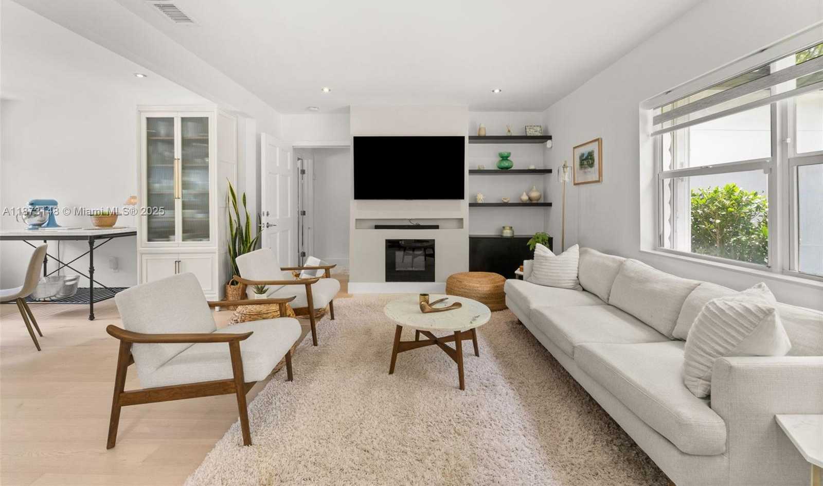 Small Image of 5 NORTH WEST 107TH ST, Miami Shores Number 4