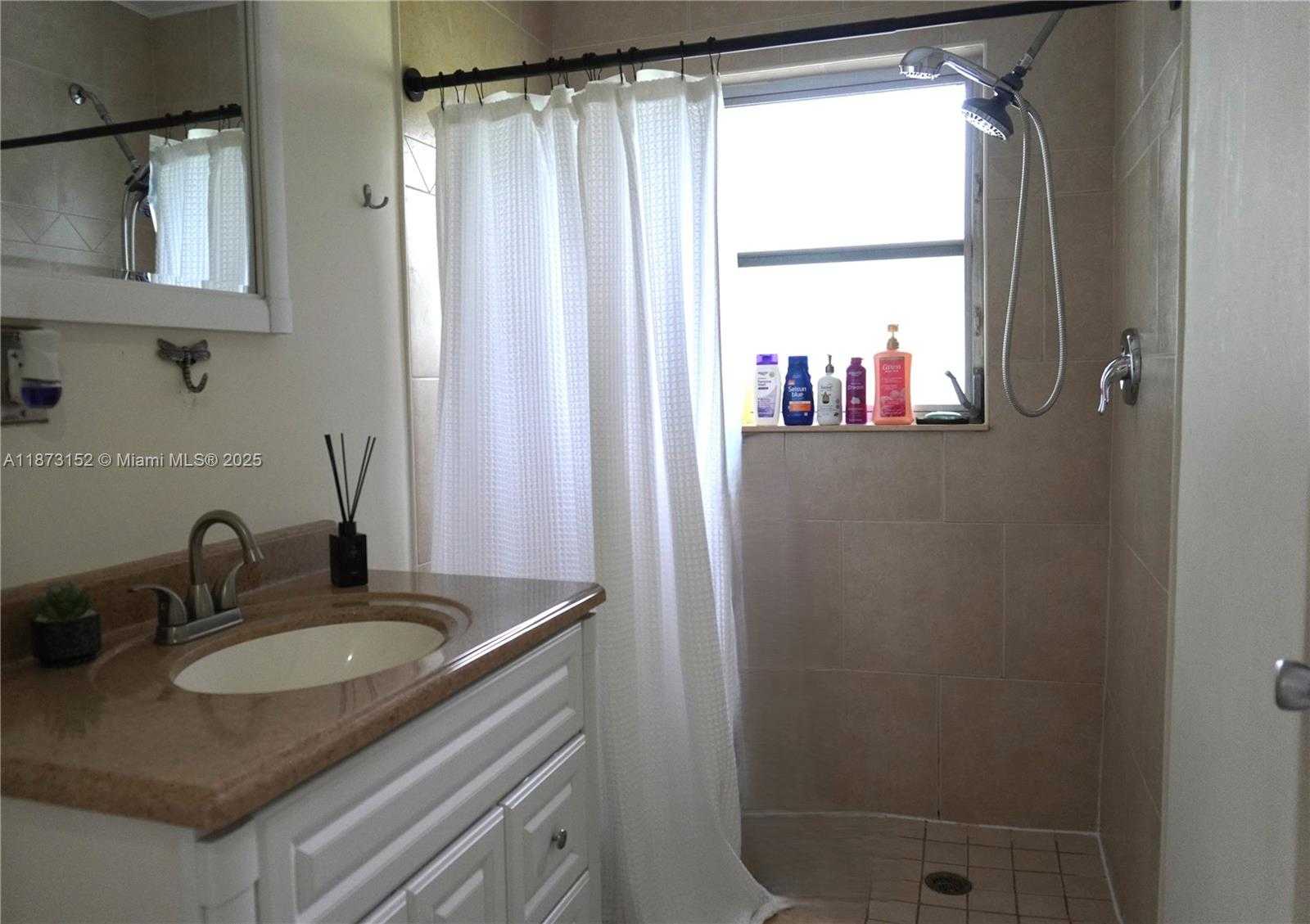 Small Image of 5211 TOWER DRIVE, Cape Coral Number 12